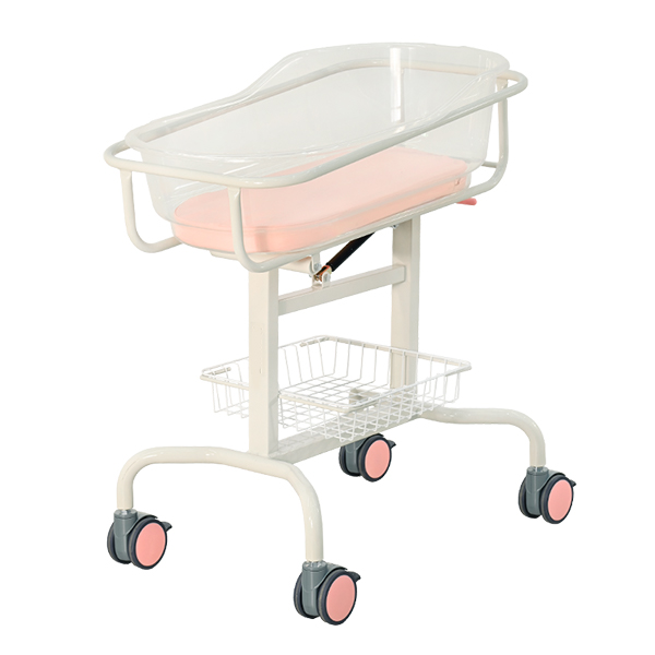 A06 Hospital bassinet on casters
